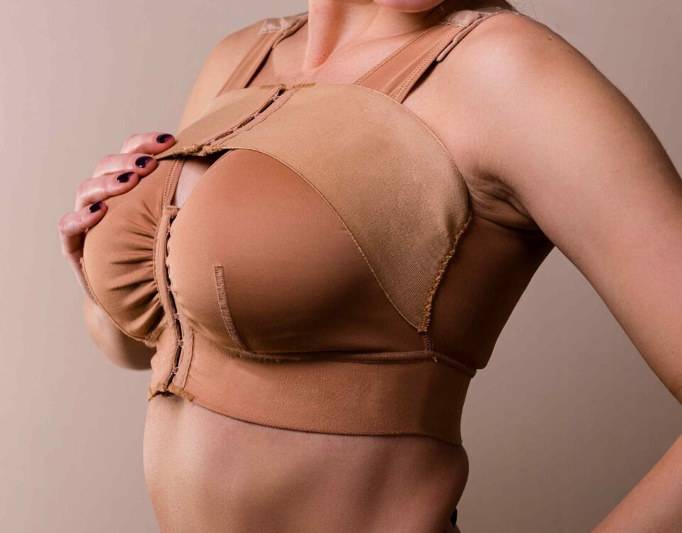 Comment puis-je améliorer la taille de ma poitrine après 40 ans ?
